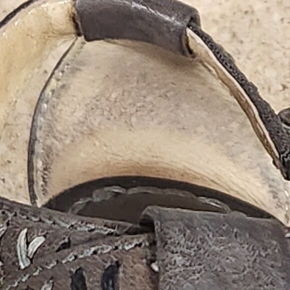 Frye Brown Leather Beaded T Thong Sandals Flats Boho Size Cross stitch - Picture 16 of 16